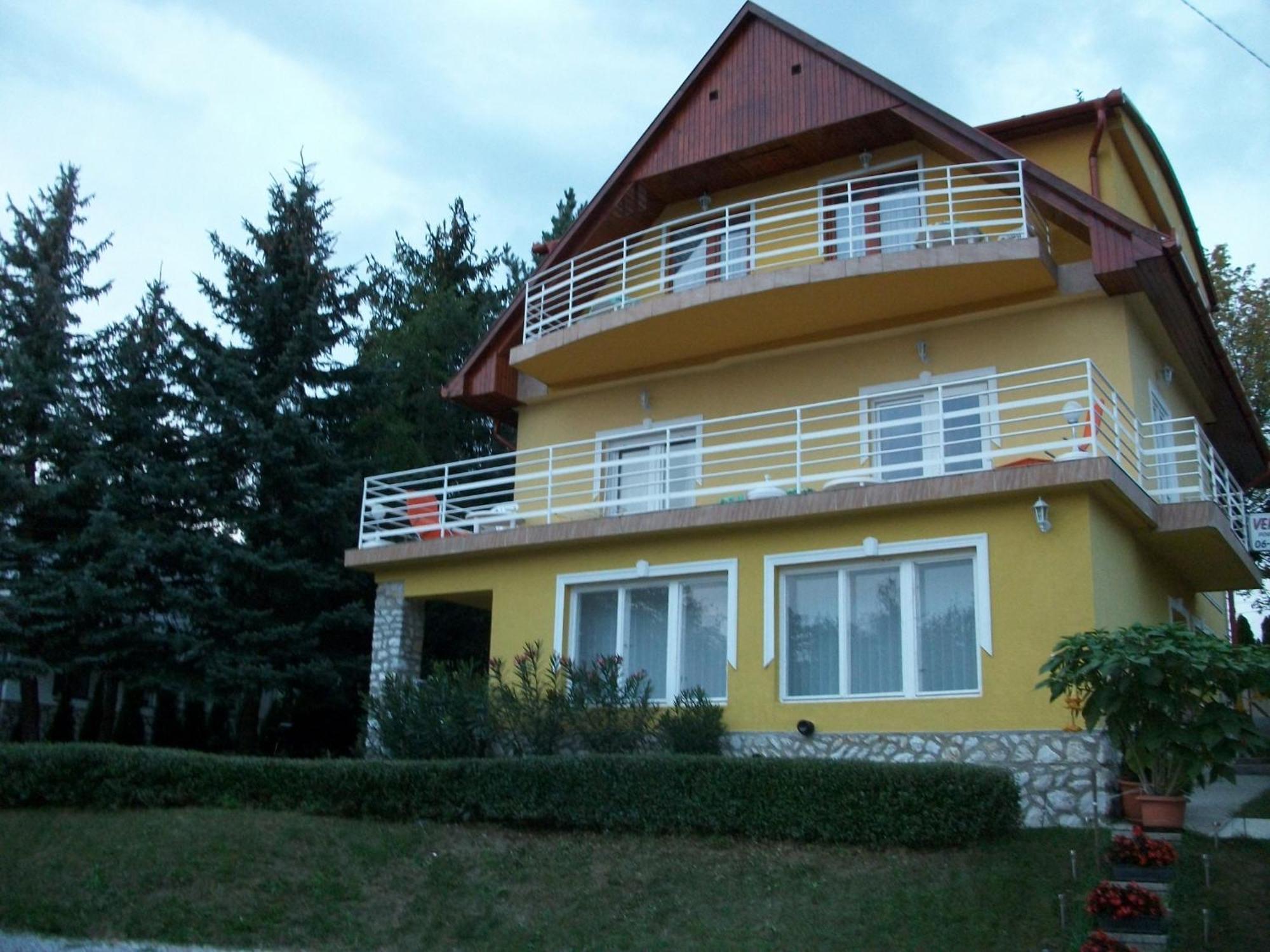 Szamóca Vendégház Miskolc Exterior foto